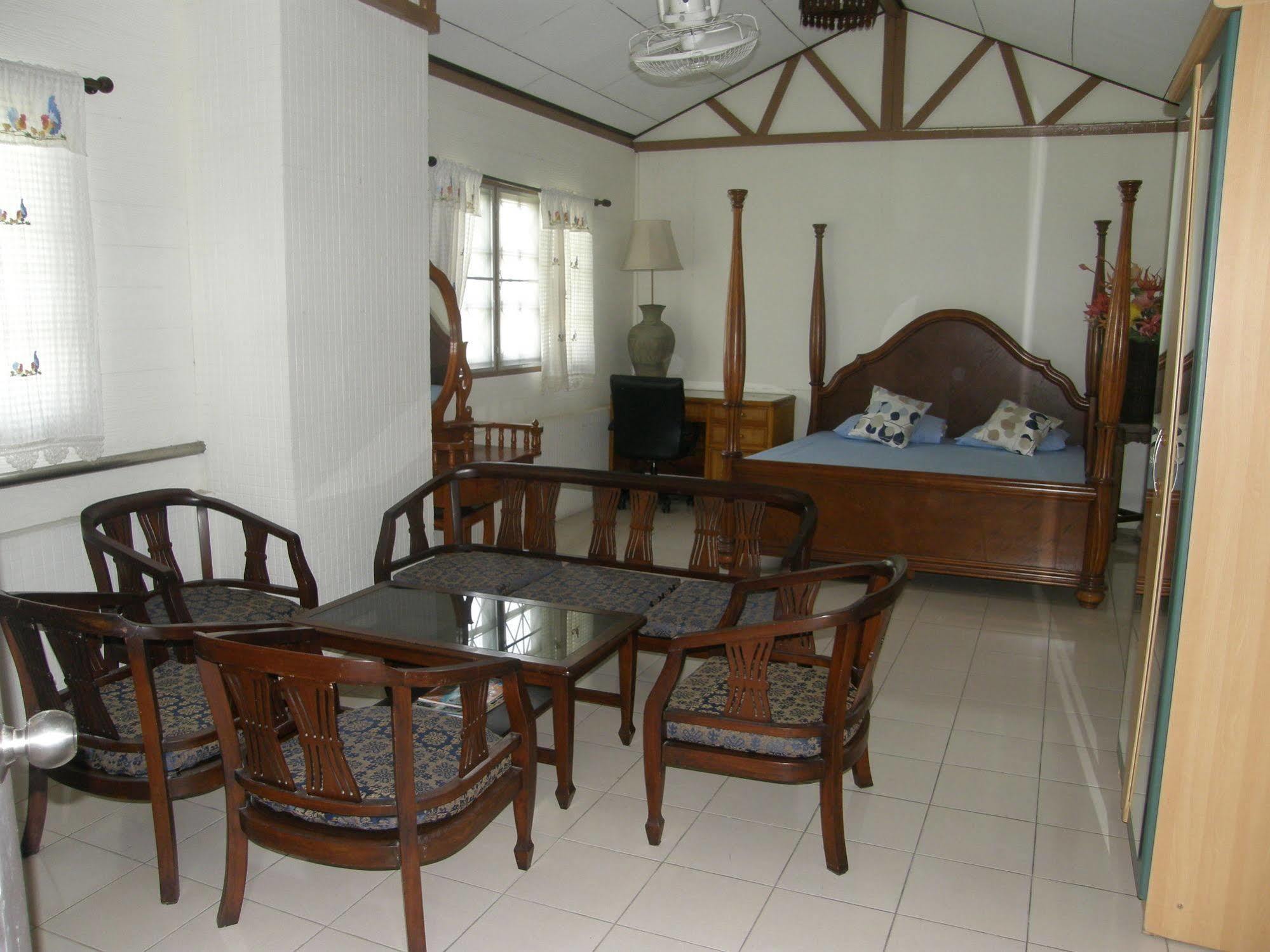 Anchana House Praia de Jomtien Exterior foto