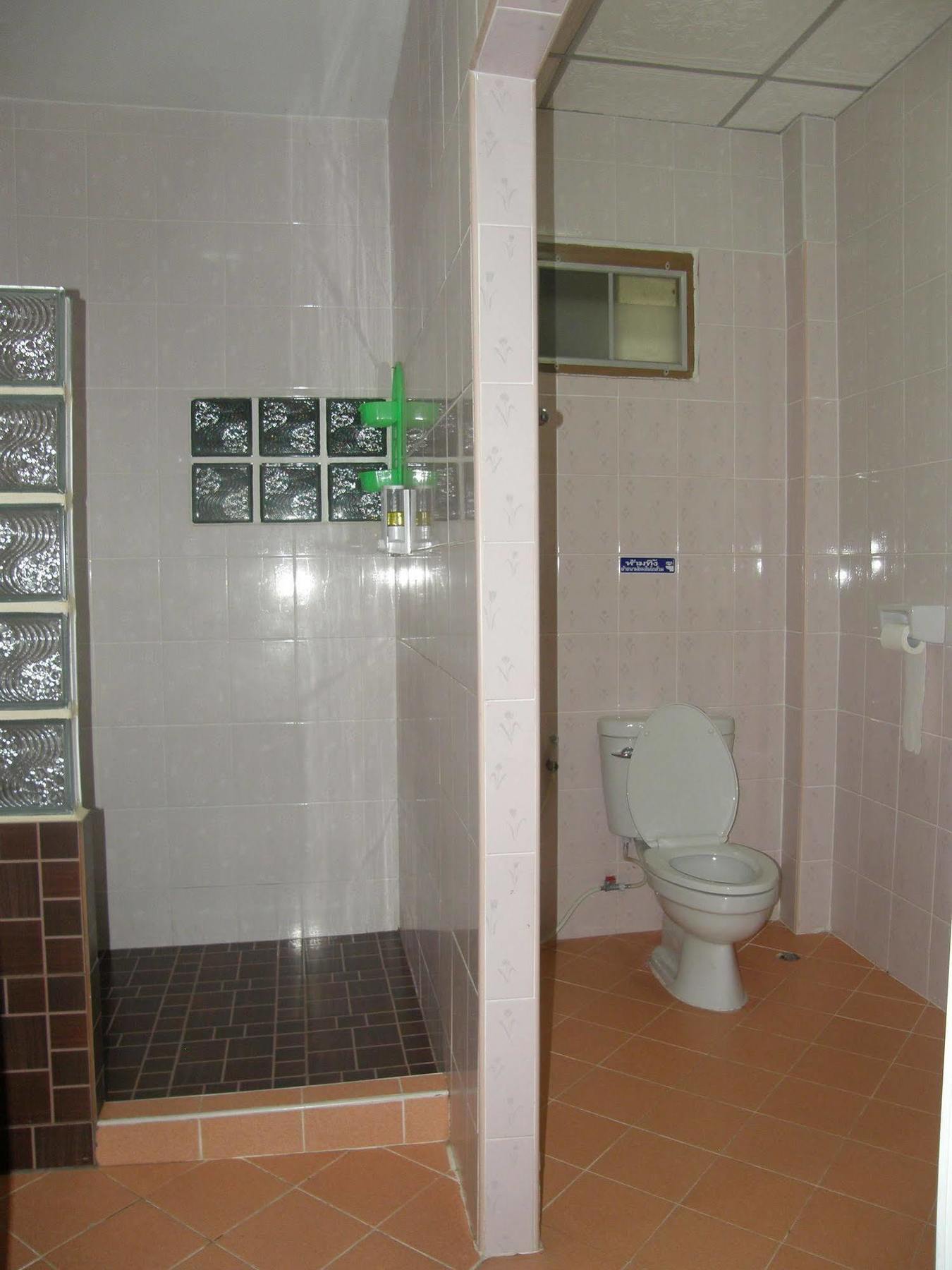 Anchana House Praia de Jomtien Exterior foto