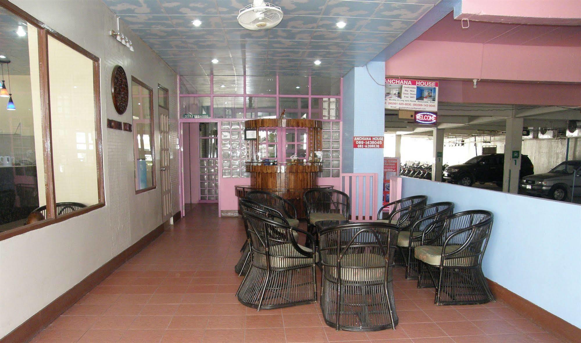 Anchana House Praia de Jomtien Exterior foto